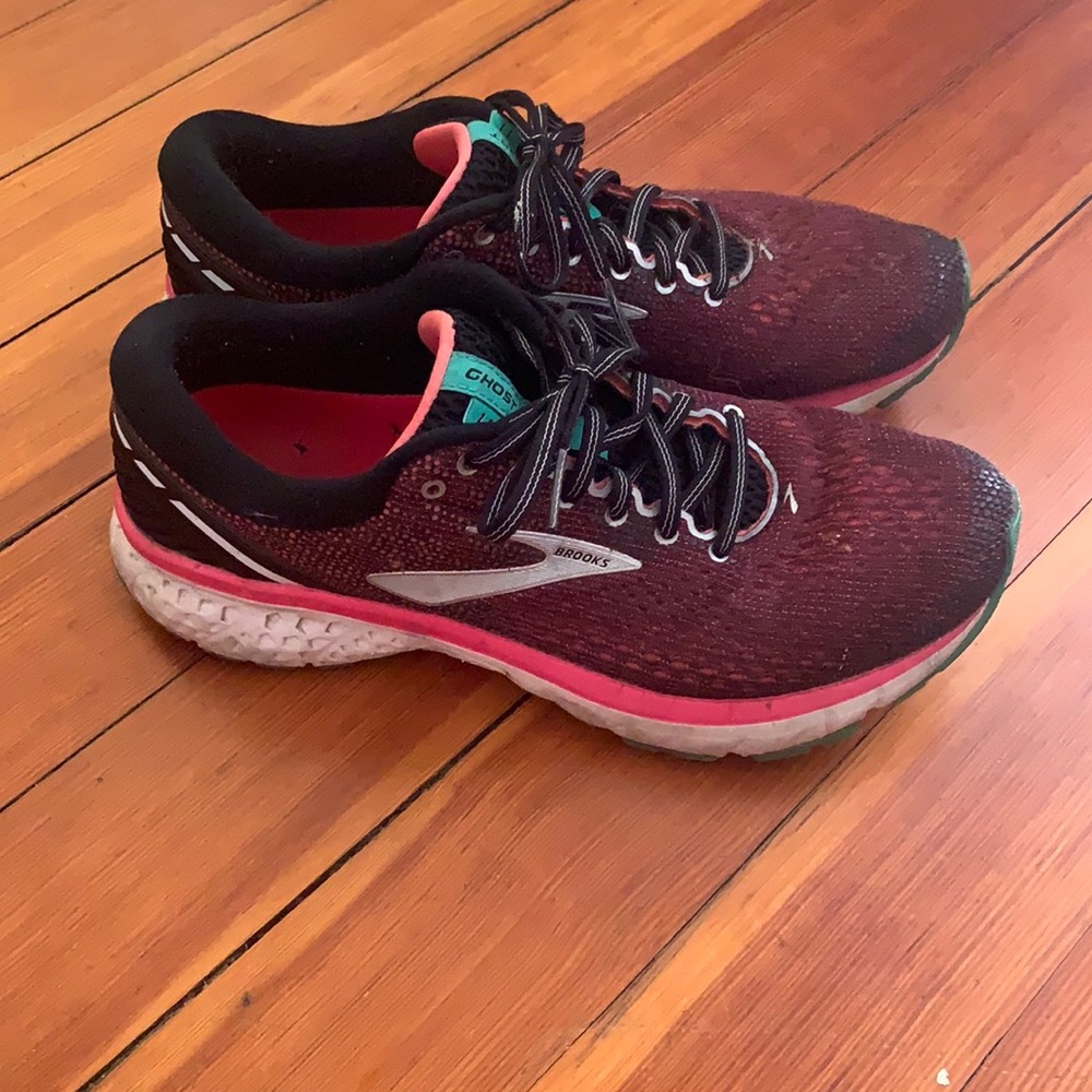 Brooks ghost 11 running shoes